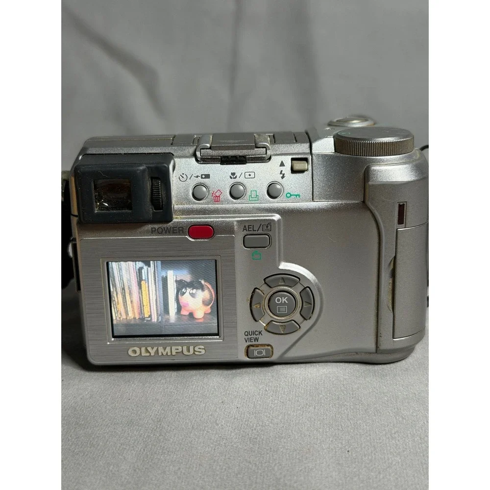 Olympus Camedia C-750 Ultra Zoom 4.0MP Digital Camera Silver Tested and Works